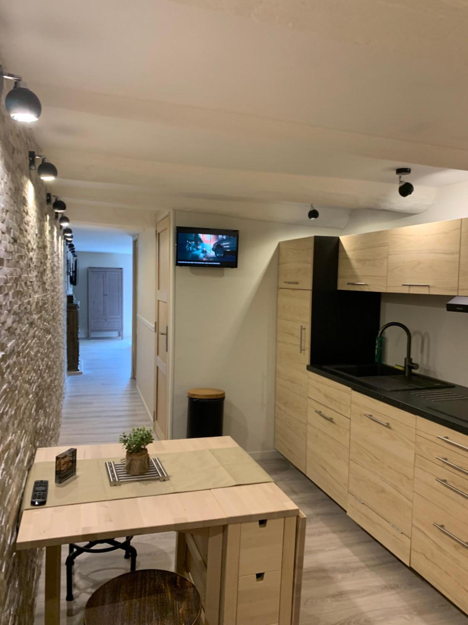 Marseille City Chambres&Appartements Rum bild
